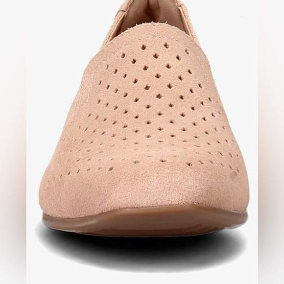 Clarks Juliet Hayes Leather Slip On Cut Out Suede Loafers Size 8.5 - Picture 7 of 8